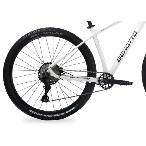 Bicicleta Benotto MACH1 R29 10V Aluminio Frenos Hidráulicos 