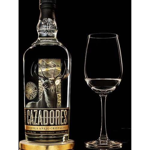 Pack de 12 Tequila Cazadores Añejo Cristalino 750 ml 