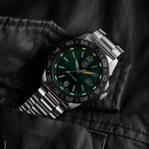 Reloj de Pulsera Luminox para Hombre XS.3137 Plateado 
