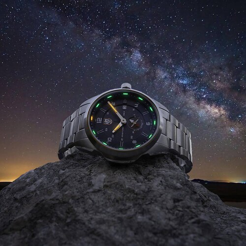 Reloj de Pulsera Luminox para Hombre XL.1764 Plateado 