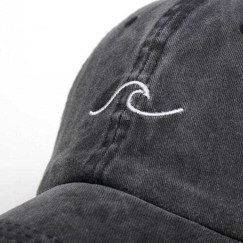 Gorra Deslavada Bordado De Ola Unisex A-037 