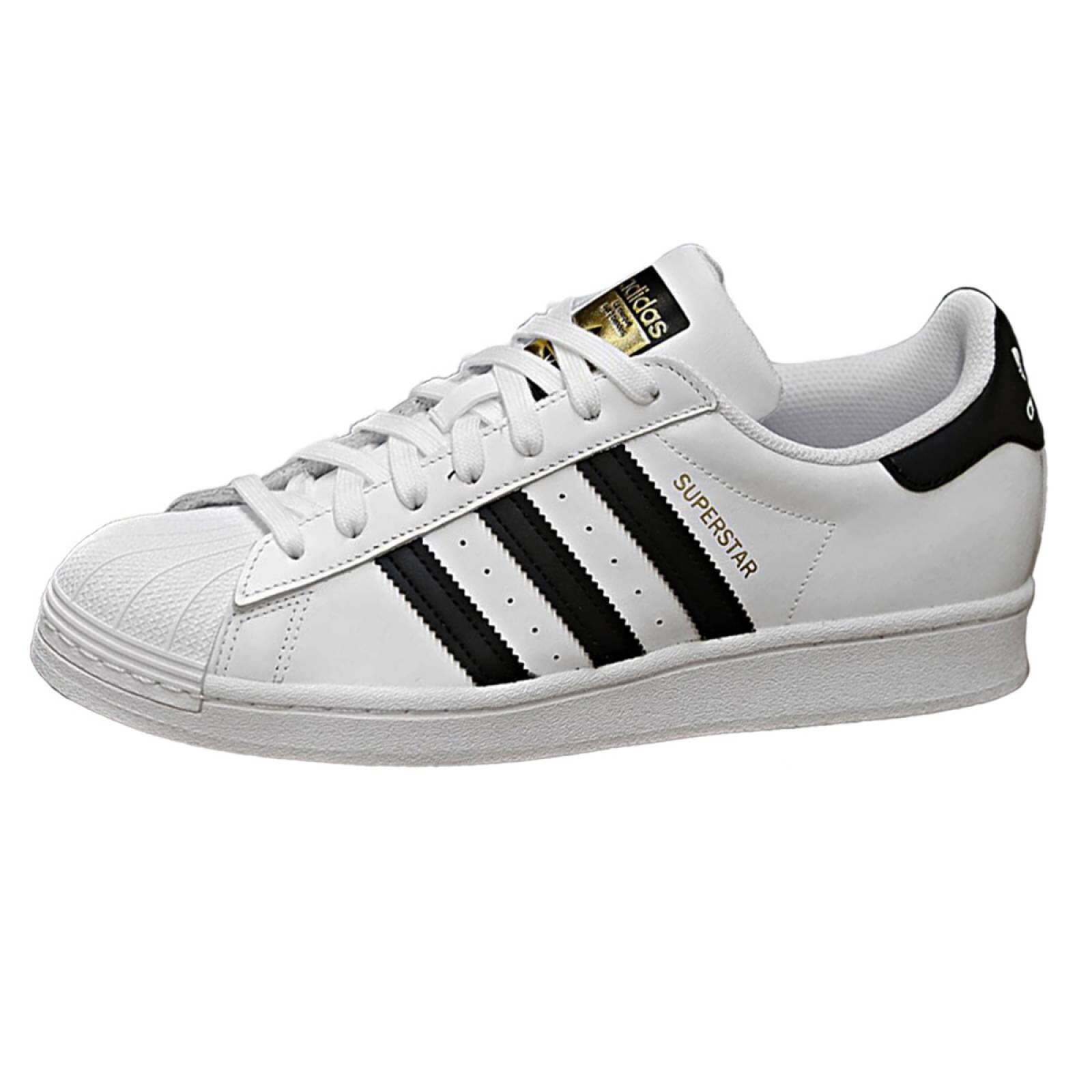 Adidas superstar shop balnco y negro