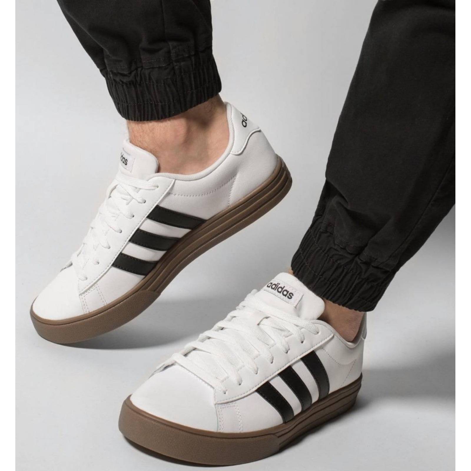 Adidas daily 2.0 hombre online