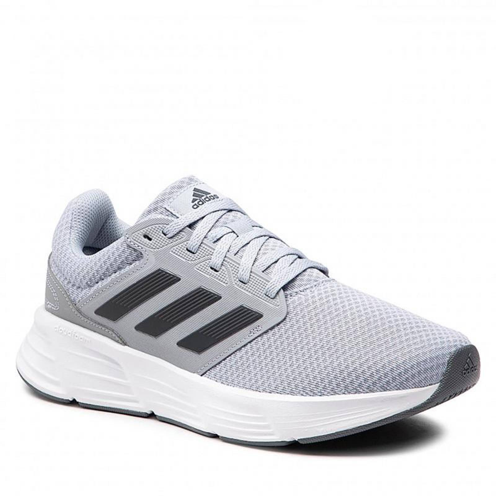 Tenis Adidas Galaxy 6 para Hombre. GW4140