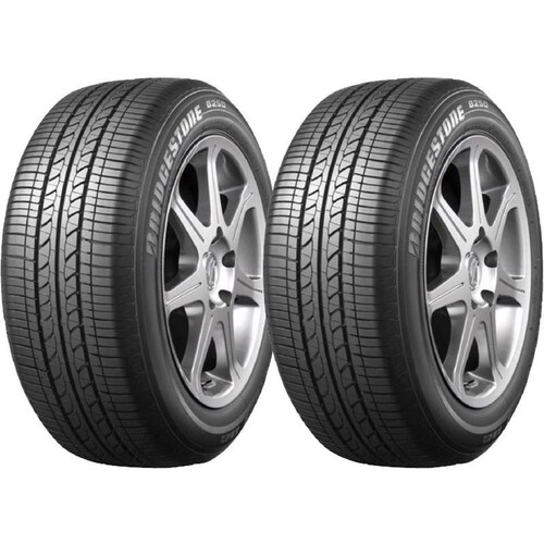 Paquete de 2 llantas Bridgestone 185/65 R-15 VERSA 2014 