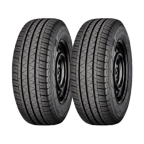 Juego de 2 llantas Yokohama 215/65 R-16 TOWN & COUNTRY 2002 