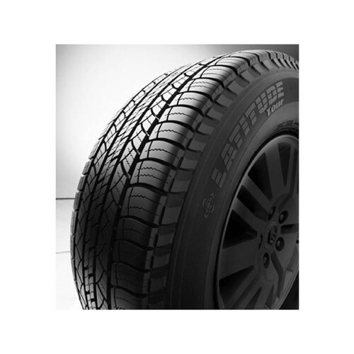 Llanta TY SIENNA 2014 P235/55R18 99T Michelin