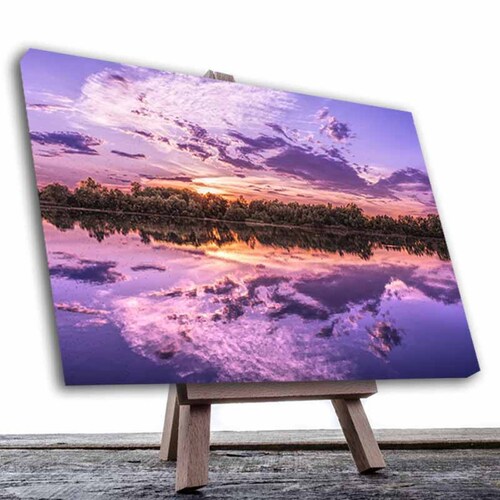 Cuadro Decorativo Canvas Paisaje de un lago al atardecer en colores lila 120 X 80 cm.