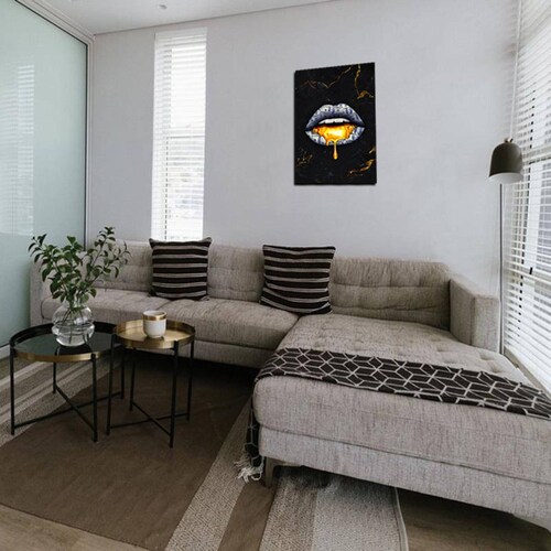 Cuadro Decorativo Minimalista Labios Dorados y Negros de 80 X 120 cm.