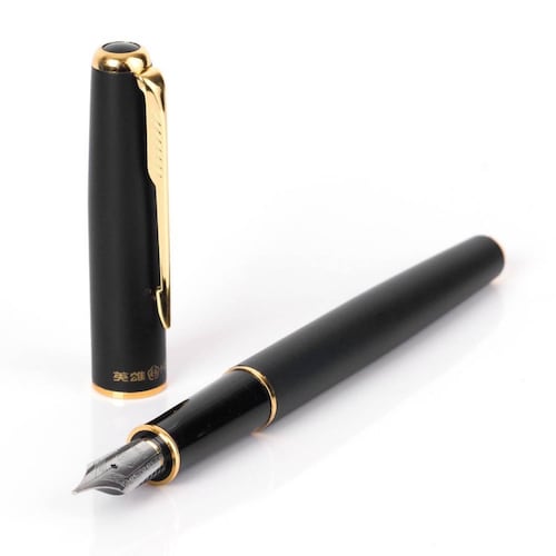 Pluma Fuente Marca Hero Modelo 5020 Color Negro Mate