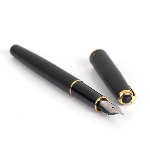Pluma Fuente Marca Hero Modelo 5020 Color Negro Mate