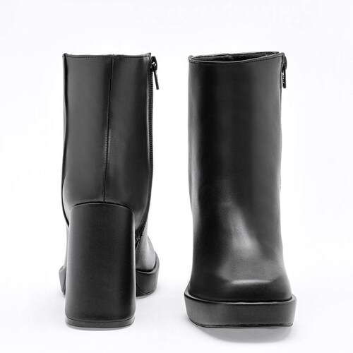 Bota y botin Lady paulina Negro 25501