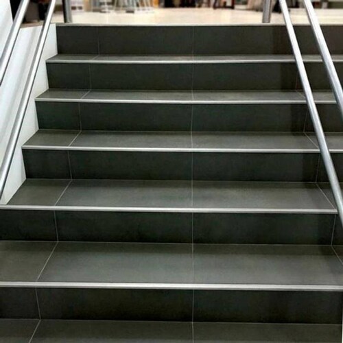 Protector de Esquinas de Calibre 20 MXBOE-034 1 12x2" 3,05m C,20 Aluminio, BorderStep