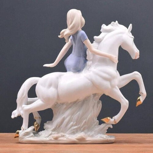 Figura porcelana encanto MXMGN-001-10 1 Pza 30x32x11cm Frente x Alto x Fondo Porcelana Artesanal MadameDiAngelo