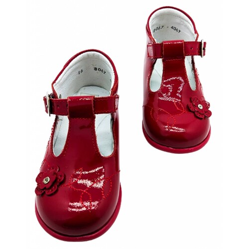 Zapato Niña Arco Soporte Charol Primeros Pasos 8067 Rojo (12.0 - 17.5).
