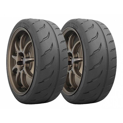 PAQUETE DE 2 LLANTAS 225/45r13 Toyo Proxes R888r Pxr8r 84v