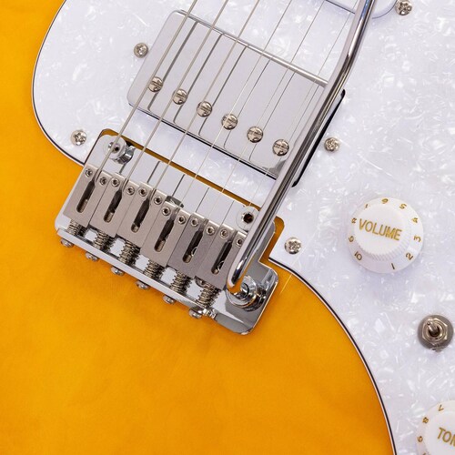 Guitarra Eléctrica con Case Serie Unique LEGGEND-AM BABILON 
