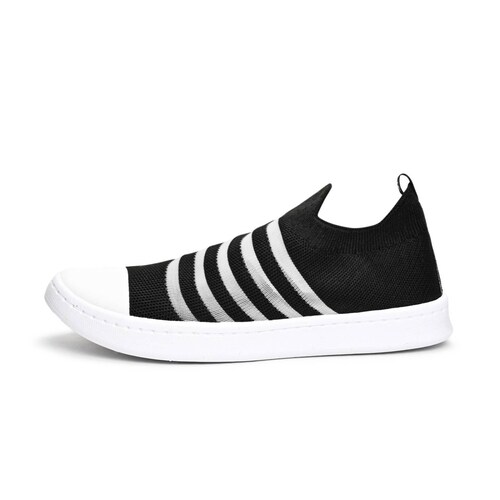 Tenis 360 Island Negro tipo Flat Dama