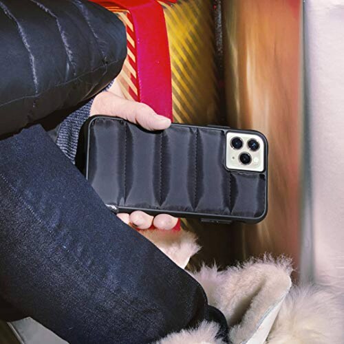 Funda Case-Mate Puffer Funda para Apple iPhone 11, 6.1", Color Negro, Paquete de 1