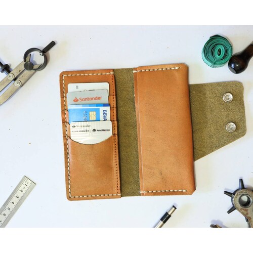 Cartera Larga con 2 botones Camel