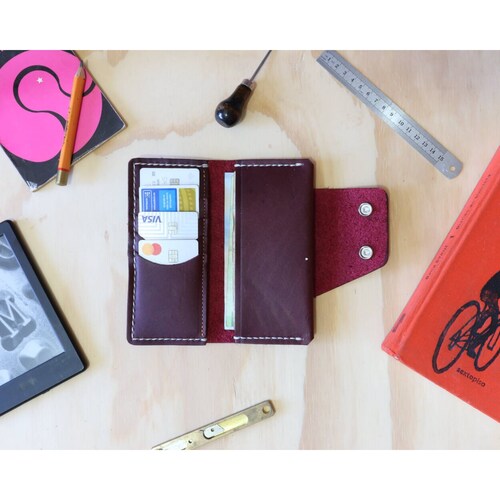 Cartera Larga con 2 botones Vino
