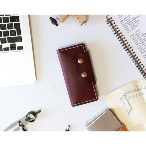 Cartera Larga con 2 botones Vino