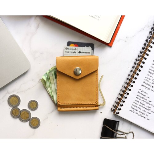 Cartera con clip  Camel