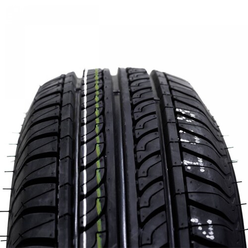 Llanta 175/70R13 Joyroad Economica, efectiva y resistente