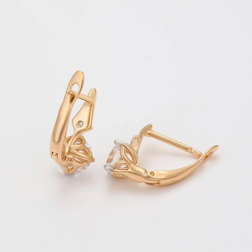 CRISTAL AMOR - Finos Aretes Dama Con Cristal Austriaco Oro 14k Laminado 