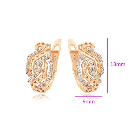 CRISTAL AMOR - Elegantes Aretes Con Swarovski Diseño Grecas Oro 14k Laminado 