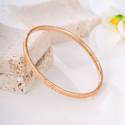 CRISTAL AMOR - Pulsera Brazalete Para Dama Diseño Grecas Oro 18K Laminado Dorado