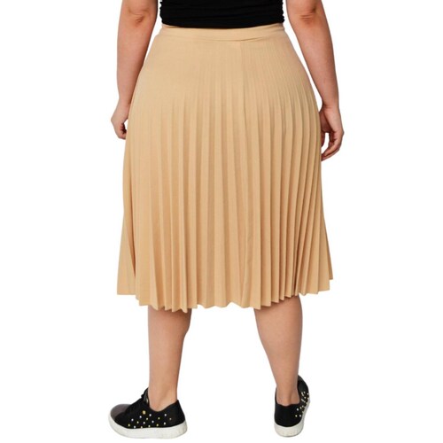 Falda plisada en talla extra, modelo 715 (arena) 