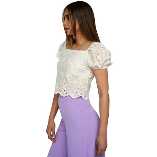 Blusa bordada juvenil, modelo 0365 (Blanco) .
