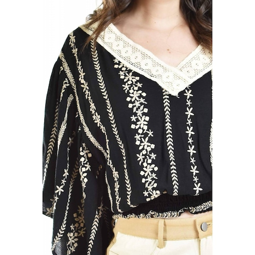 Blusa con detalles bordados Roman Fashion /Juvenil, 17027 (Negro) 