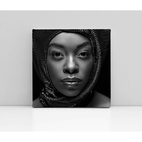 Cuadro Decorativo Retrato de mujer, blanco y negro 100x100