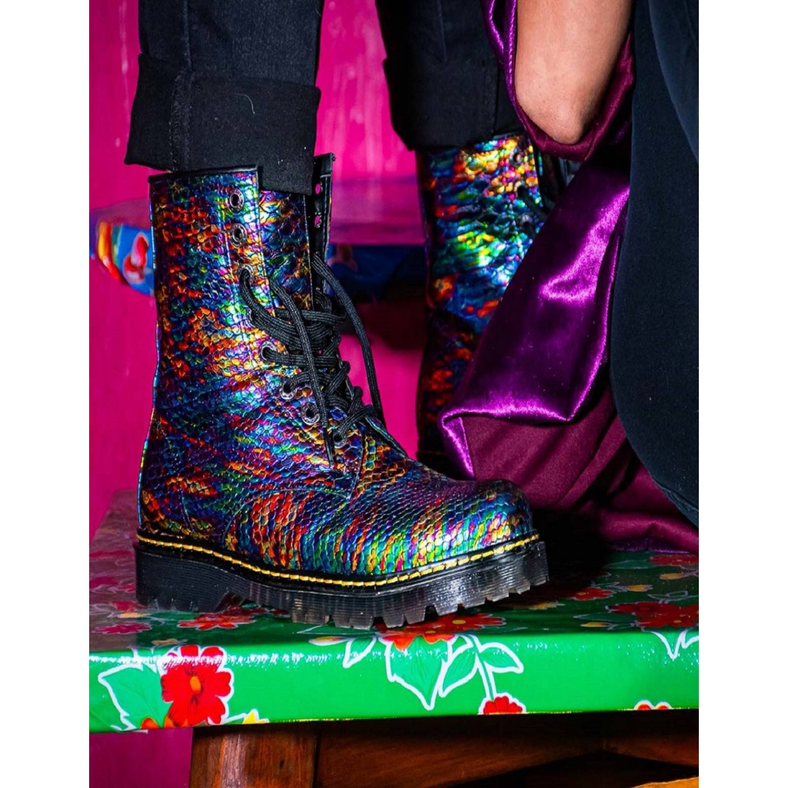 Botas Rockeras Mujer Piel Escama Serpiente Multicolor