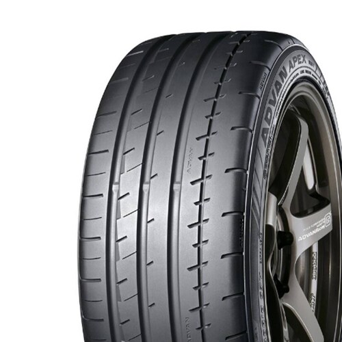 Llanta 235/35 R19 YOKOHAMA ADVAN APEX 91Y 