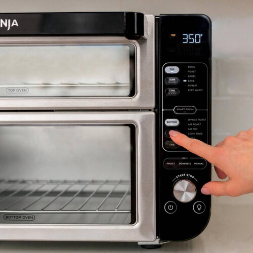 Horno de mesa eléctrico  Ninja Foodi DCT451 12 en 1 negro, FlexDoor, con termometro, negro, sin aceite 