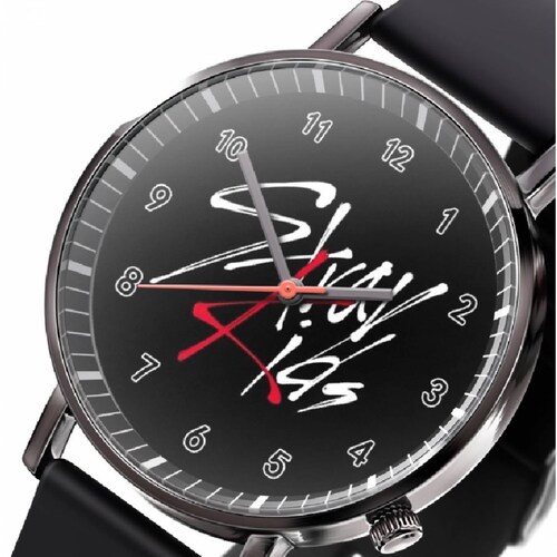 Reloj Analógico De Cuarzo Logo Stray Kids Color Negro