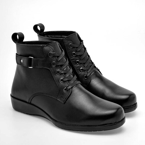 BOTIN CON AGUJETAS Y HEBILLA Para Mujer Green love 93201, Color Negro CE V7