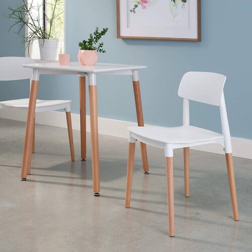 4 Sillas Eames de comedor Estocolmo con patas de madera, estilo nórdico Midtown Concept White