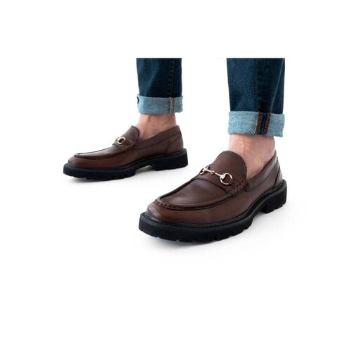 Mocasines con Hebilla Color Café 