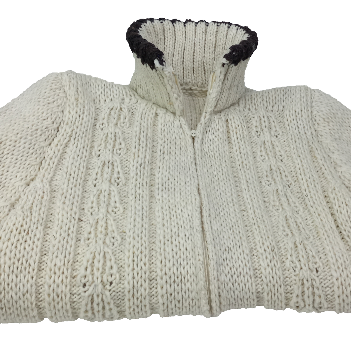Suéter Chamarra de lana natural de oveja en color beige.