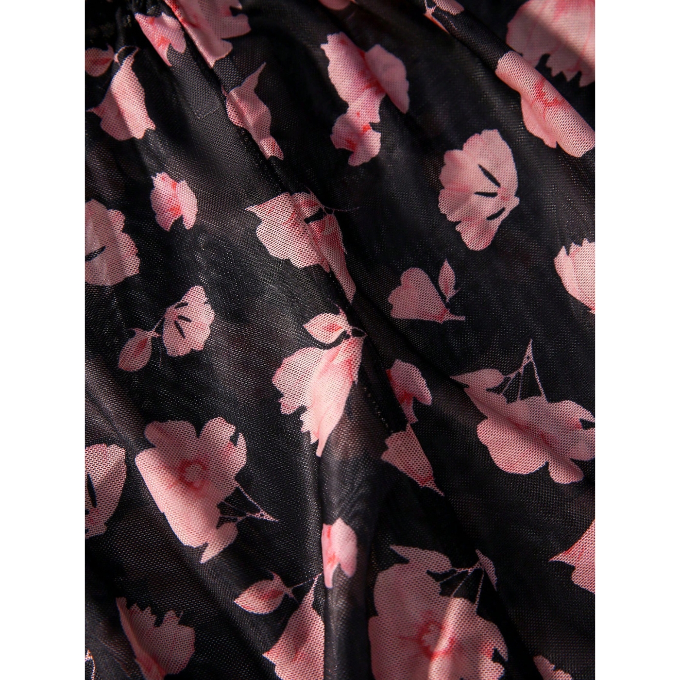 Pijama para dormir con top y short con diseño de flores para mujer