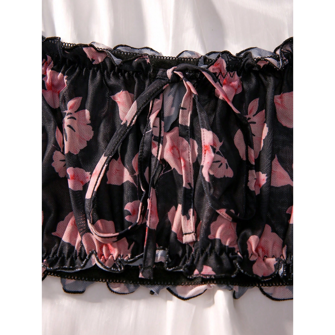 Pijama para dormir con top y short con diseño de flores para mujer