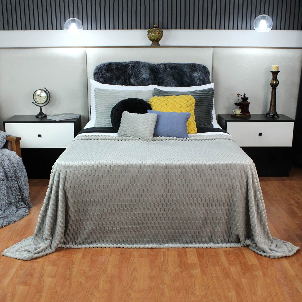  Frazada Embo Matrimonial 240x190 cm Gris, 100% microfibra poliéster, térmica, suave y lavable