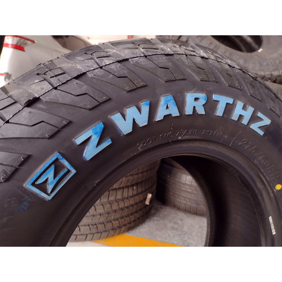 LLANTA 275/60R15 KOZ ZWARTHZ ALL TERRAIN A/T.