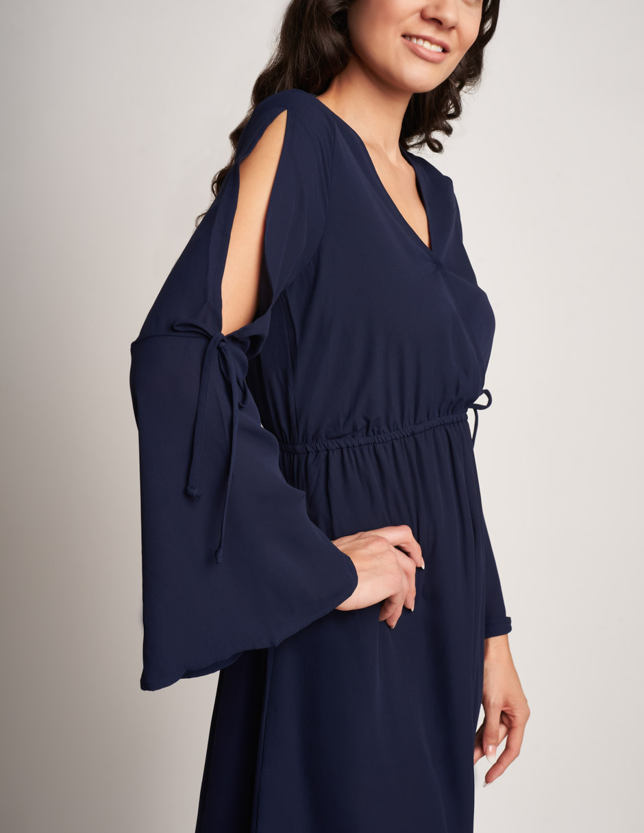 Vestido largo azul marino formal con escote en manga: elegancia atemporal para ocasiones especiales