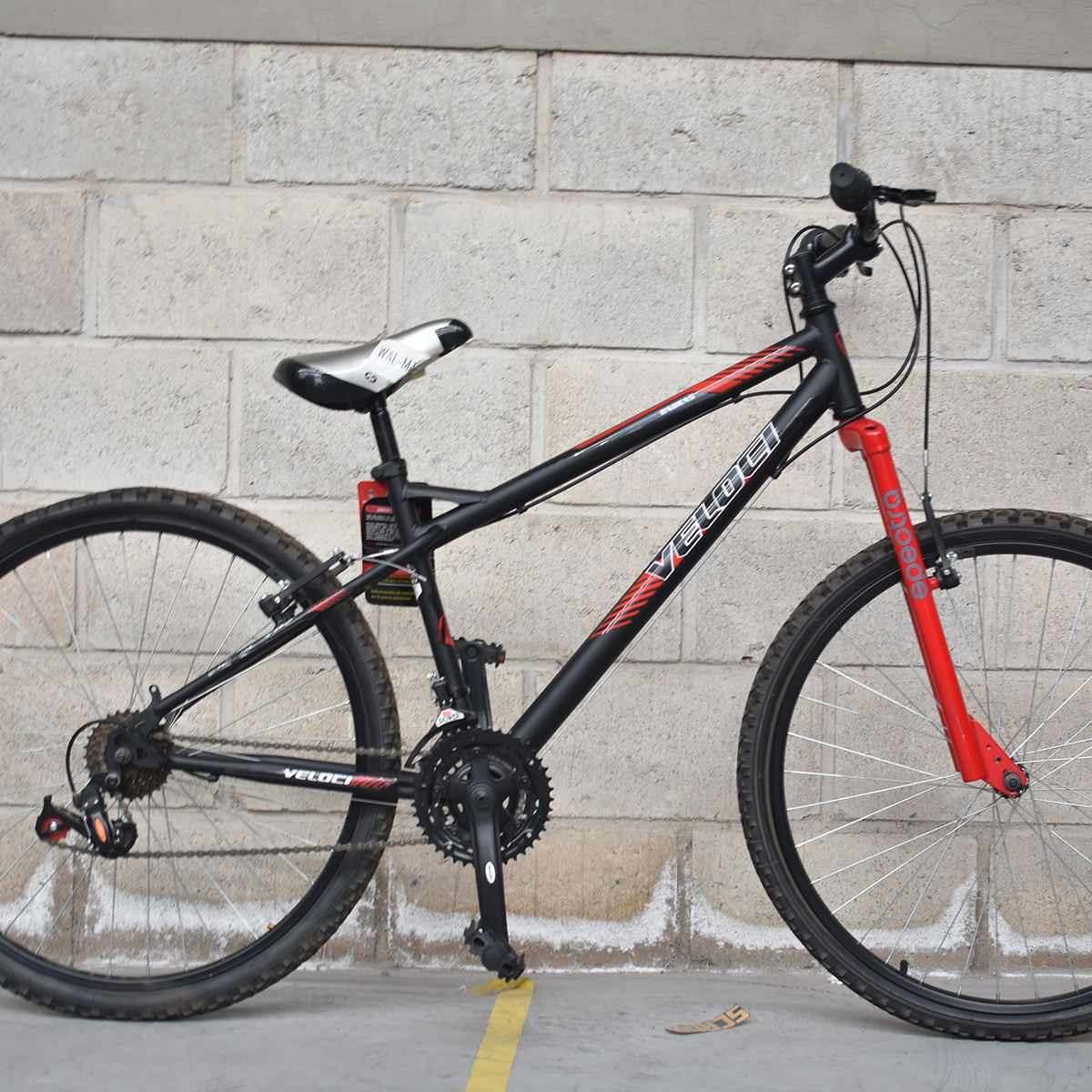 Bicicleta Veloci Usada Naukas R26 Negro