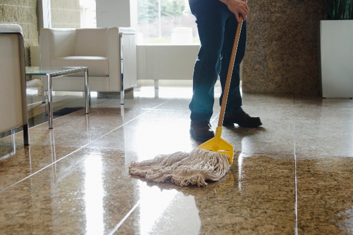 Cera Brilladora de pisos Laminados Vinilicos Marmol Granito